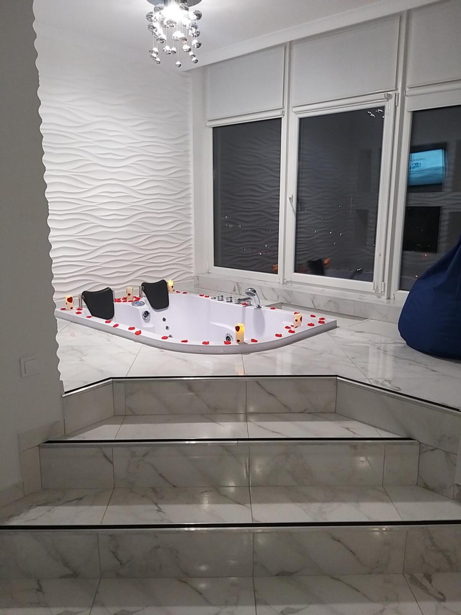 M&P Vip Appartments In Arkadia Odesa Room photo