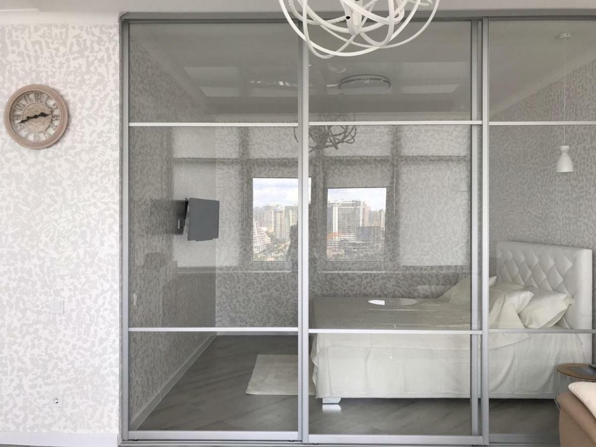 M&P Vip Appartments In Arkadia Odesa Exterior photo